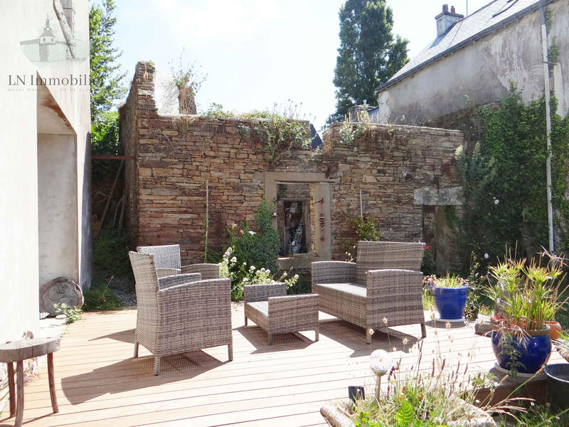 Maison - 138 m² - 7 pièces