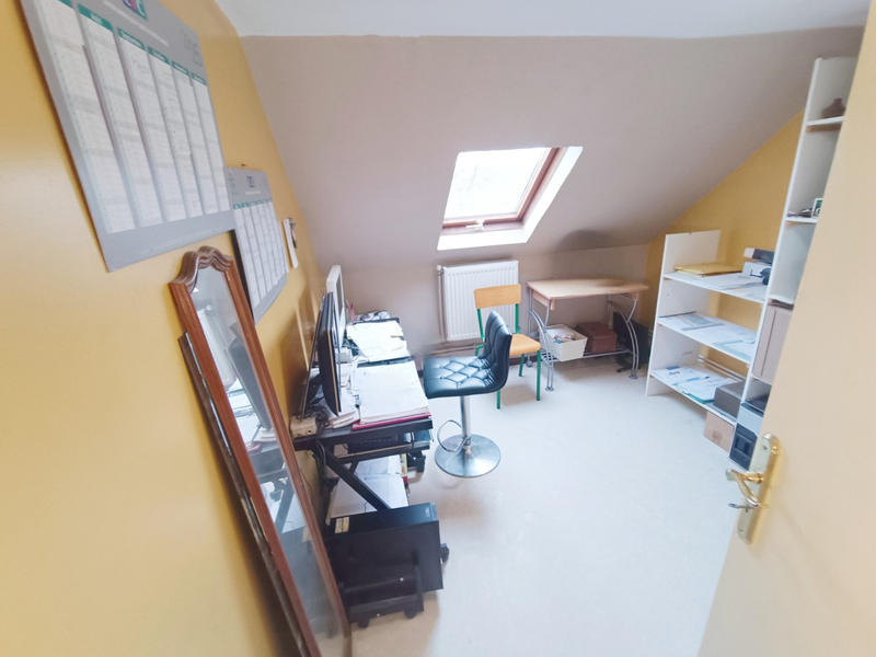 Maison - 137 m² - 6 pièces