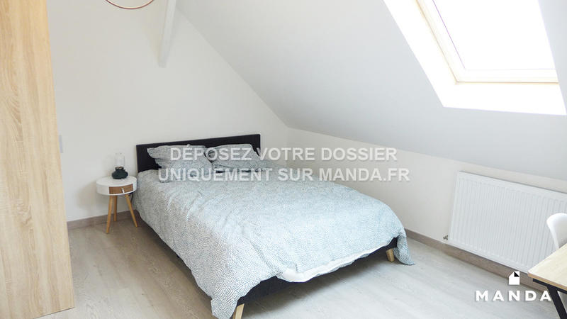 Chambre - 9 m² - 6 pièces