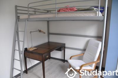 Chambre - 10 m² - 1 pièce