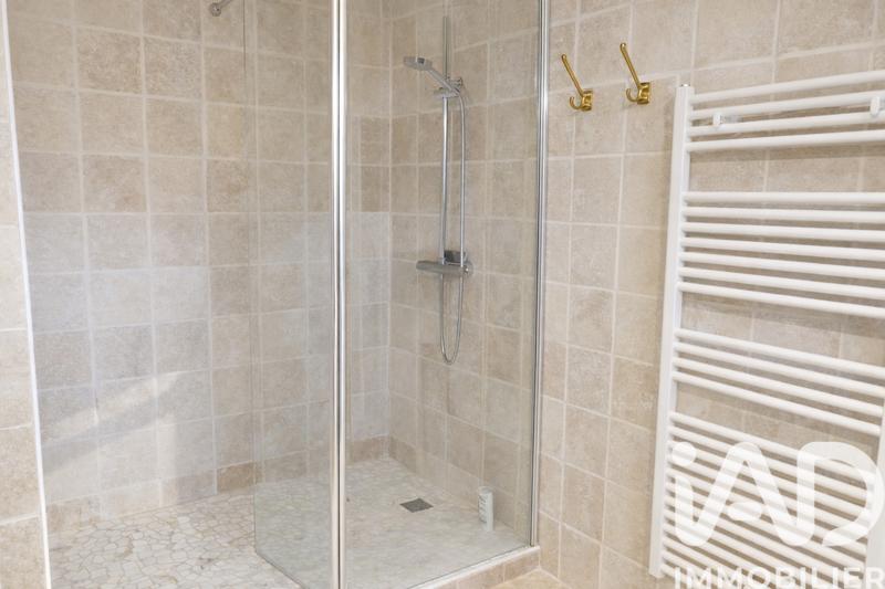 Maison - 95 m² - 3 pièces