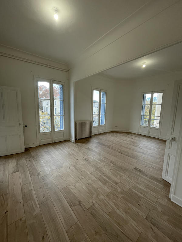 Appartement - 91 m² - 5 pièces