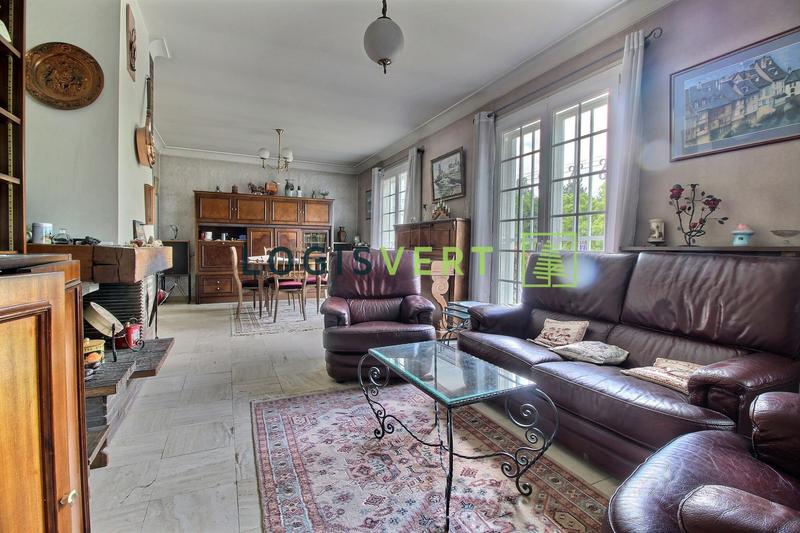 Maison - 170 m² - 8 pièces