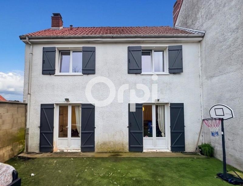 Maison - 107 m² - 4 pièces