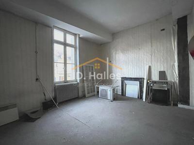 Immeuble - 90 m² - 10 pièces