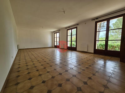Maison - 132 m² - 5 pièces