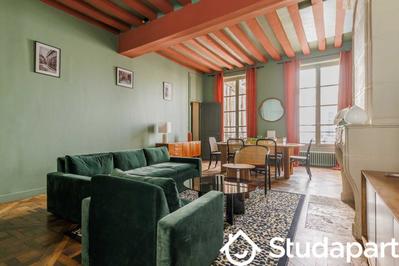 Appartement - 109 m² - 3 pièces