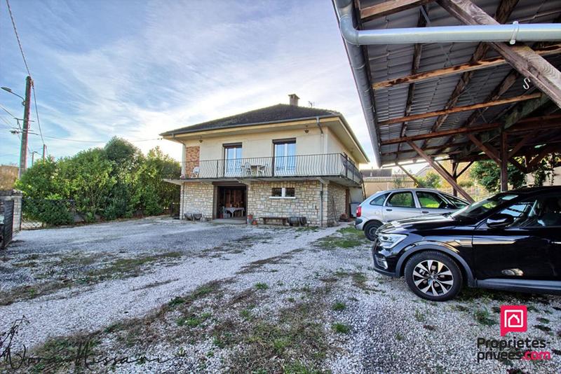 Maison - 110 m² - 4 pièces