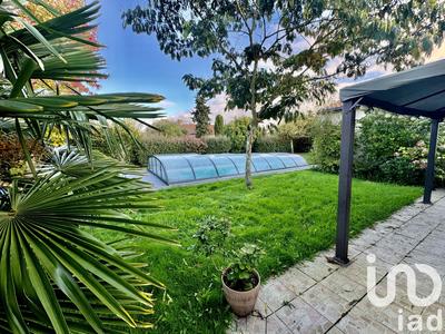 Maison - 178 m² - 8 pièces