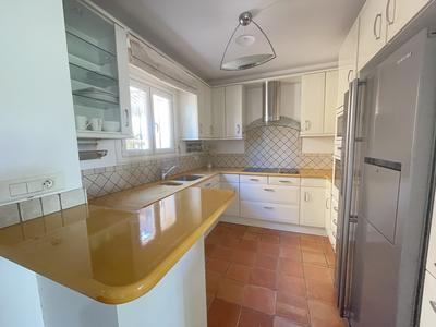 Maison - 83 m² - 3 pièces