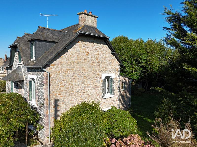 Maison - 96 m² - 4 pièces