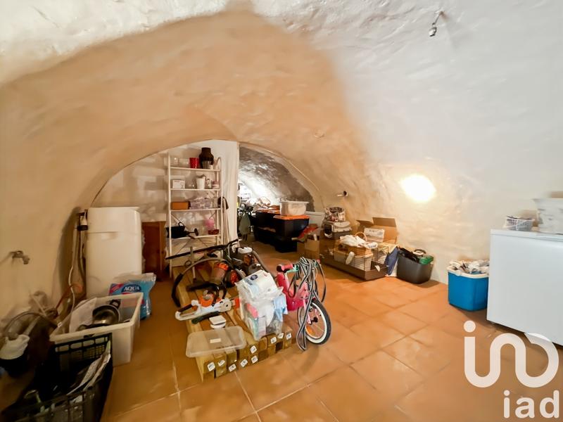 Maison - 230 m² - 8 pièces