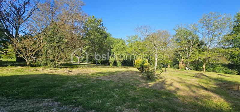 Maison - 102 m² - 7 pièces