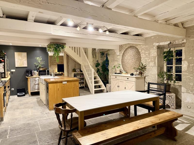 Maison - 140 m² - 5 pièces