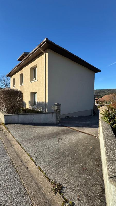 Maison de campagne - 200 m² - 9 pièces