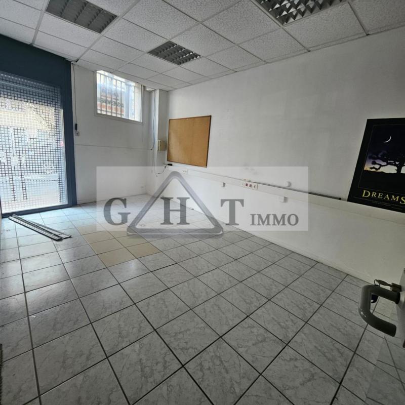 Local commercial - 226 m²