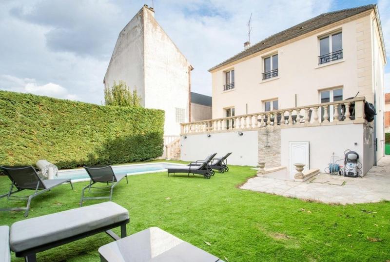Villa - 182 m² - 7 pièces