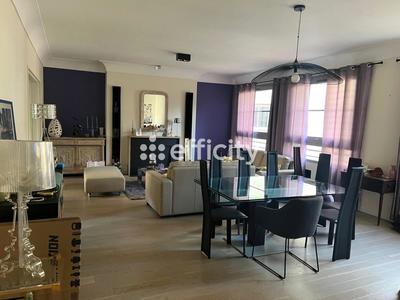 Appartement - 108 m² - 5 pièces