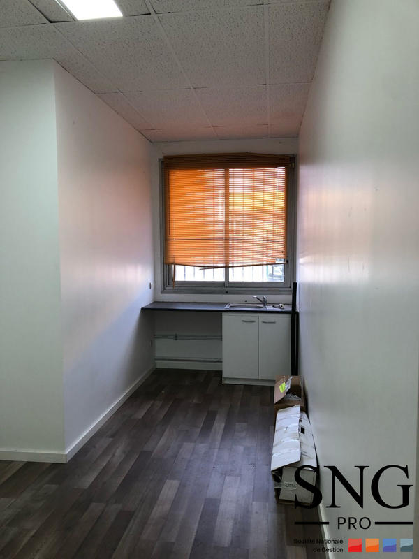 Local commercial - 795 m²