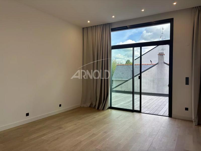 Appartement - 107 m² - 3 pièces