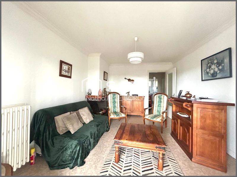 Appartement - 93 m² - 4 pièces