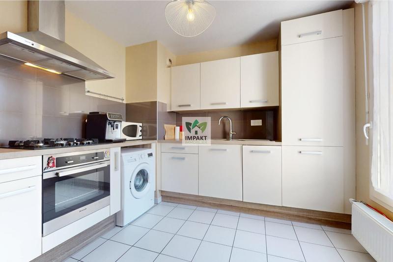 Duplex - 85 m² - 5 pièces