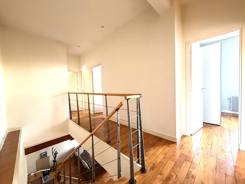 Maison - 141 m² - 6 pièces