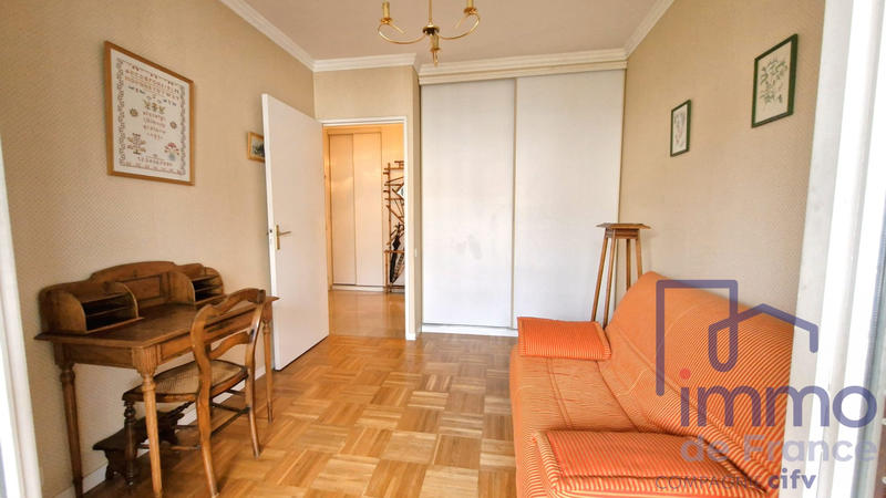Appartement - 106 m² - 5 pièces
