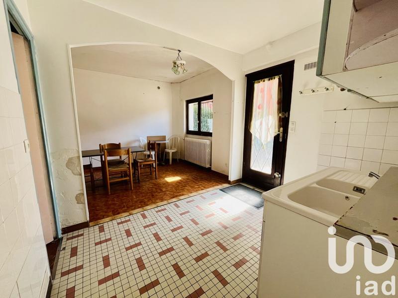 Maison - 330 m² - 13 pièces