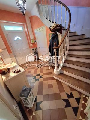 Maison - 191 m² - 10 pièces