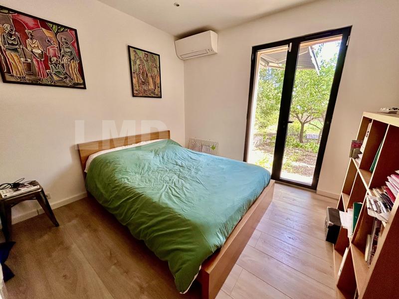 Maison - 185 m² - 7 pièces