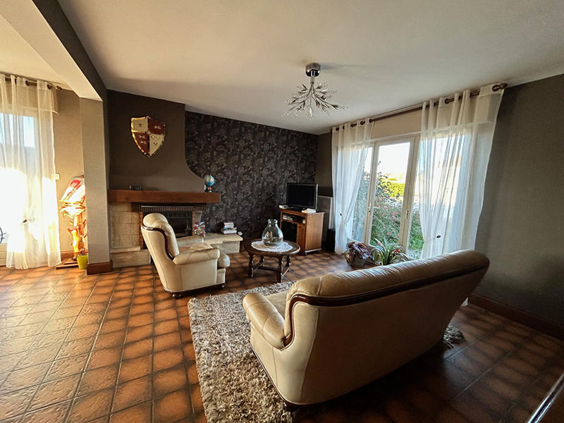 Maison - 138 m² - 5 pièces