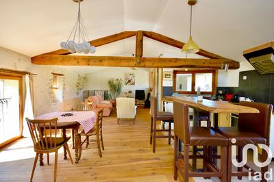 Maison - 190 m² - 6 pièces