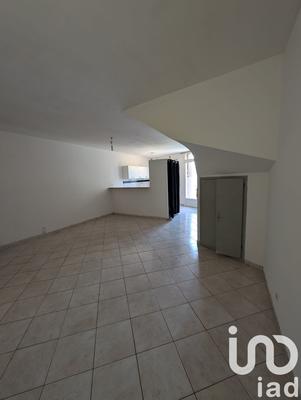 Maison de village - 80 m² - 4 pièces