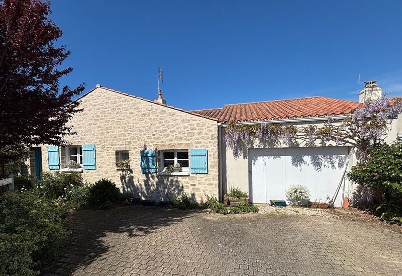 Maison - 121 m² - 5 pièces