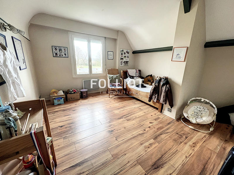 Maison - 294 m² - 9 pièces