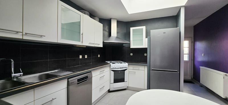 Maison - 100 m² - 6 pièces