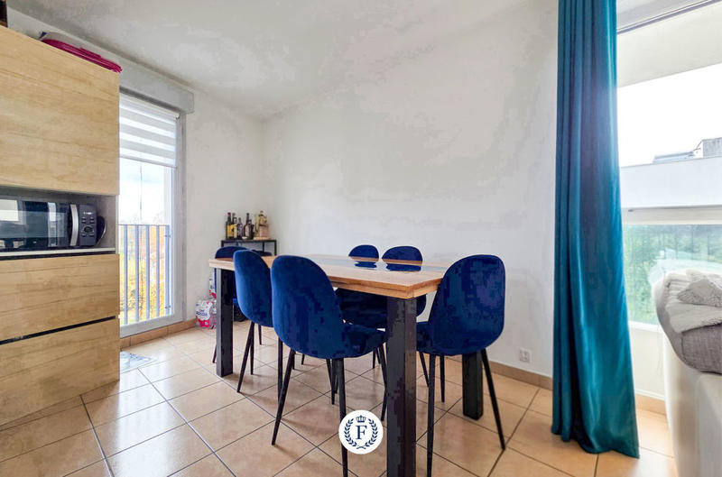 Appartement - 65 m² - 3 pièces