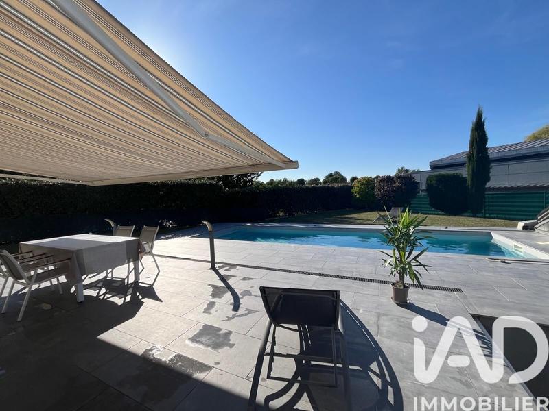 Maison - 136 m² - 6 pièces