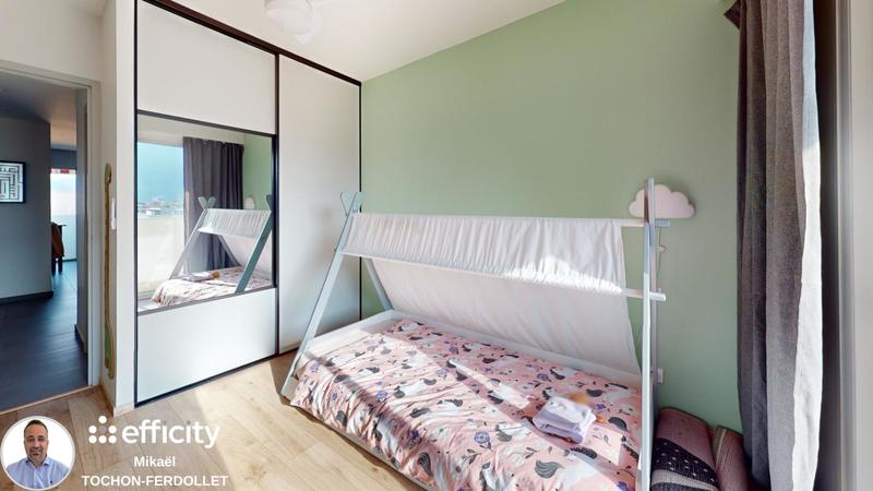 Appartement - 89 m² - 4 pièces