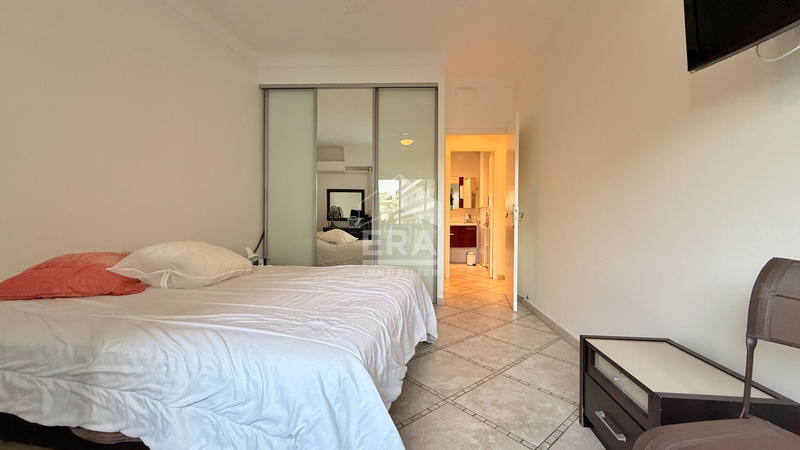 Appartement - 80 m² - 3 pièces