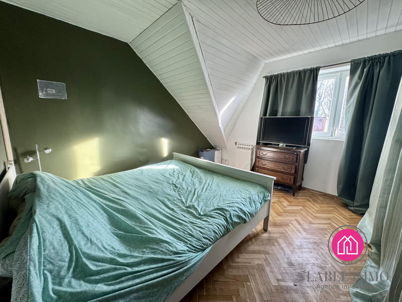 Maison - 167 m² - 7 pièces