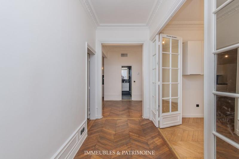 Appartement - 114 m² - 4 pièces