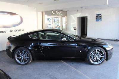 Aston Martin Vantage Coupe V8