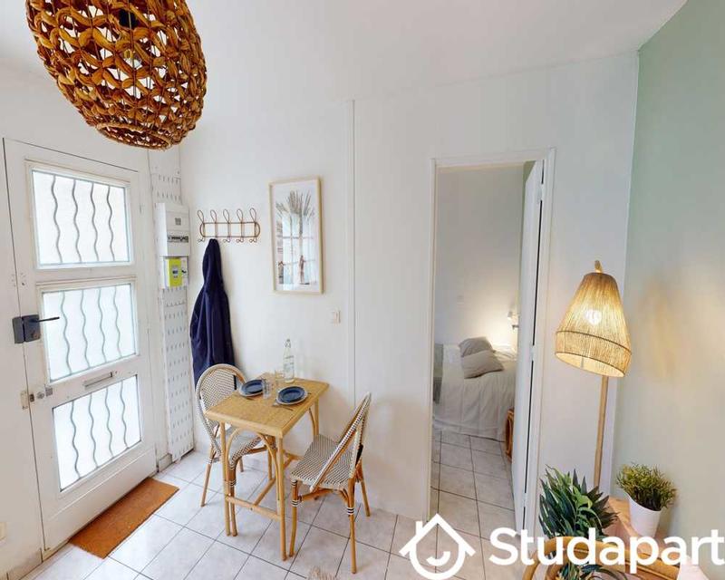 Chambre - 30 m² - 1 pièce