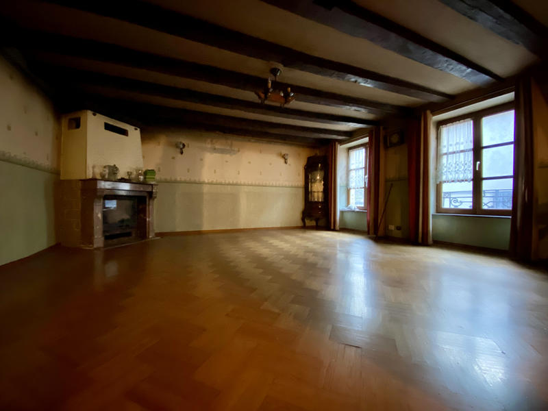 Maison - 209 m² - 10 pièces