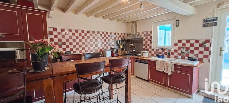 Maison - 245 m² - 11 pièces