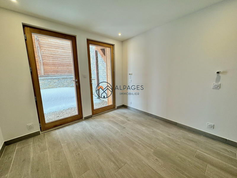 Appartement - 82 m² - 4 pièces