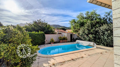 Villa - 157 m² - 5 pièces