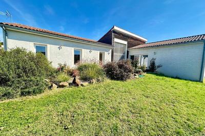 Maison - 158 m² - 6 pièces